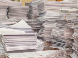 Piles de papier